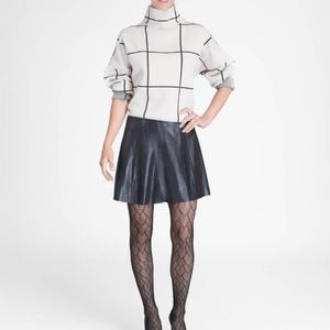 Spanx tights size C Heart to Heart  size C